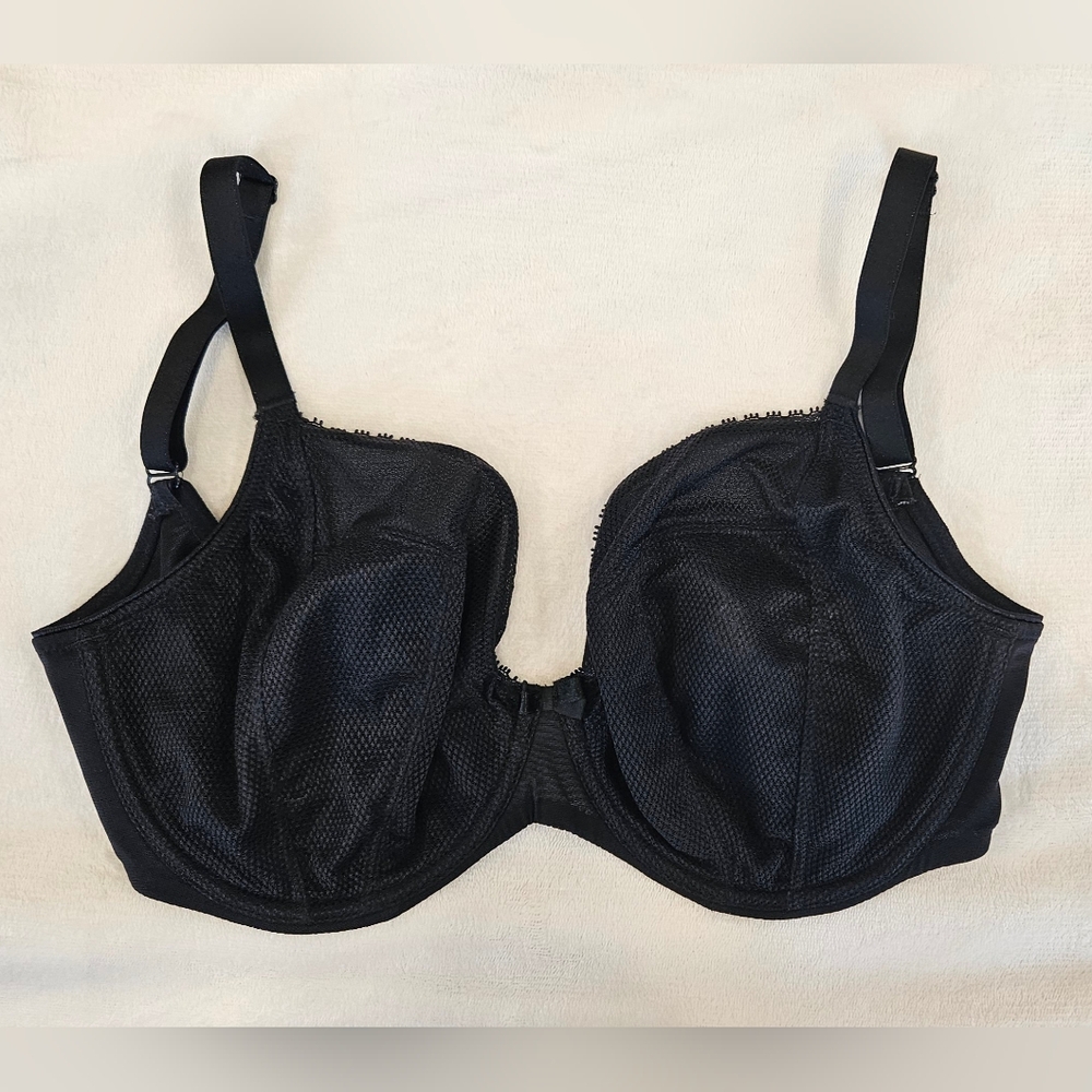 Chantelle Parisian Plunge Bra - 30H, Black, Underwire, Unlined